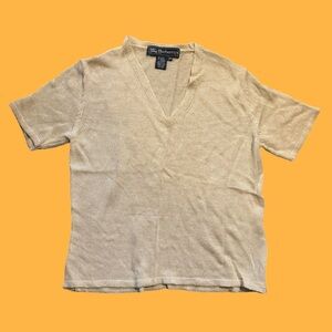Burberry Cream Short Sleeve Tee with V-neck and Relaxed Fit